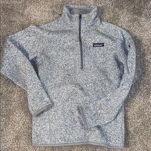 Patagonia Worn gray quarter zip up
